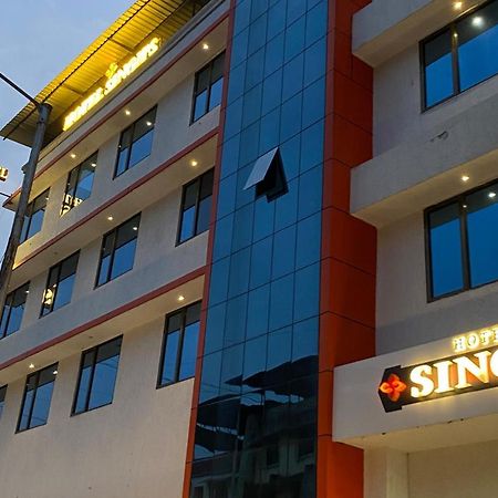 Hotel Singh'S By Wb Inn, Vashi, Navi Mumbai Esterno foto