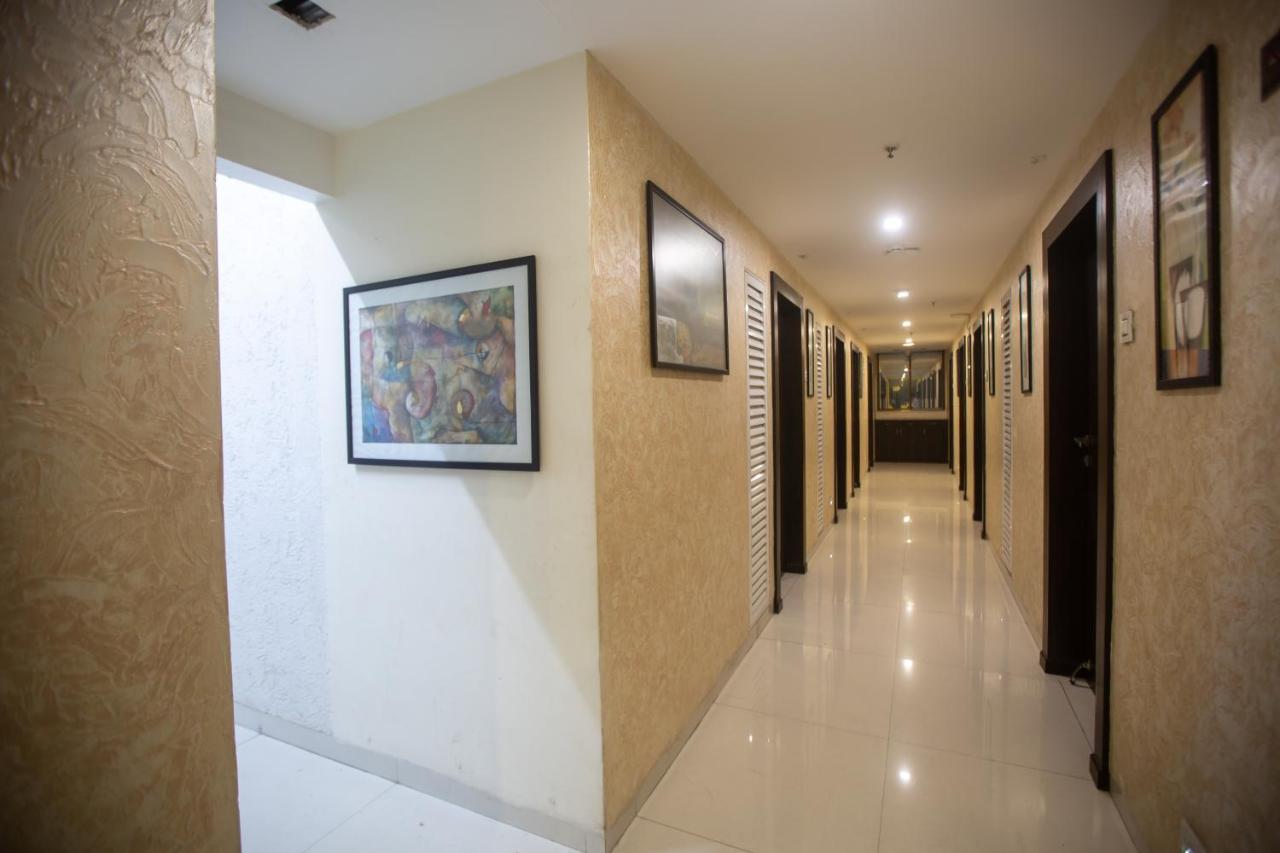 Hotel Singh'S By Wb Inn, Vashi, Navi Mumbai Esterno foto